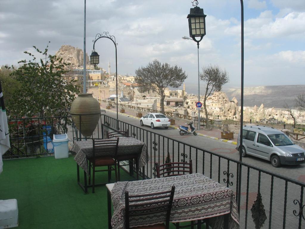Erciyes Stone Hotel Uchisar Exterior photo