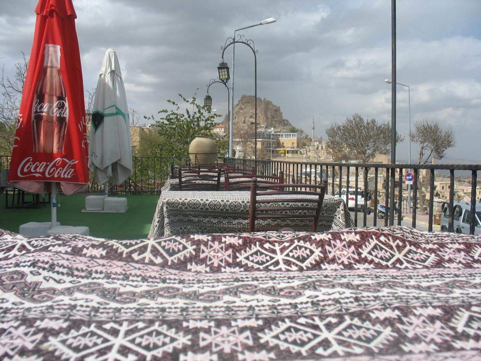 Erciyes Stone Hotel Uchisar Exterior photo